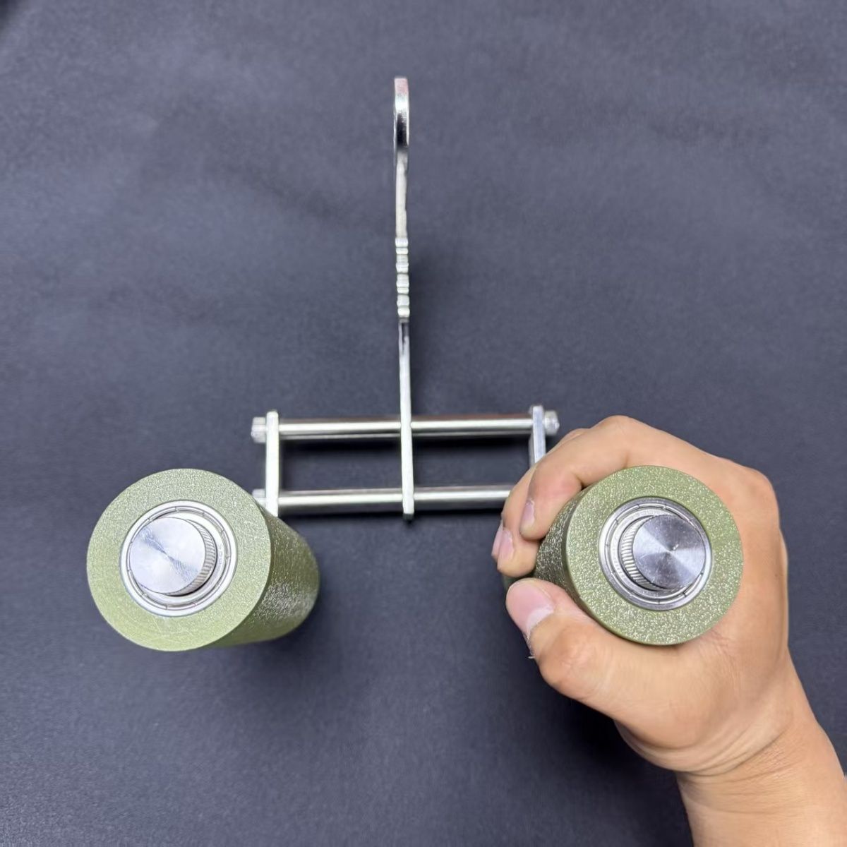 L Shaped Wrist Roller Dual Han - Wrist Roller Forearm ulasan dan harga
